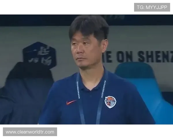 李霄鹏：这场比赛对两队而言都极具挑战希望双方发挥出最佳水平