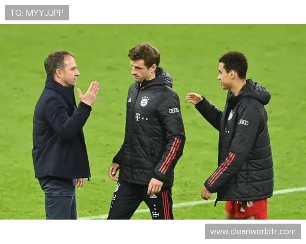 穆勒表达对当前球队氛围的喜爱 希望继续与队友共同享受比赛乐趣 穆勒表达对当前球队氛围的喜爱 希望继续与队友共同享受比赛乐趣