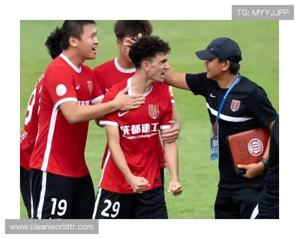 徐正源称成都亚冠初体验困难但球队将全力以赴争取顺利晋级目标达成 徐正源称成都亚冠初体验困难但球队将全力以赴争取顺利晋级目标达成